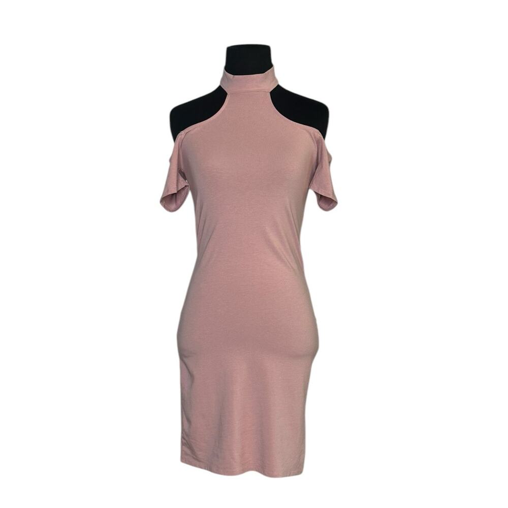 Heart & Hips blush pink cold shoulders mini dress size Small